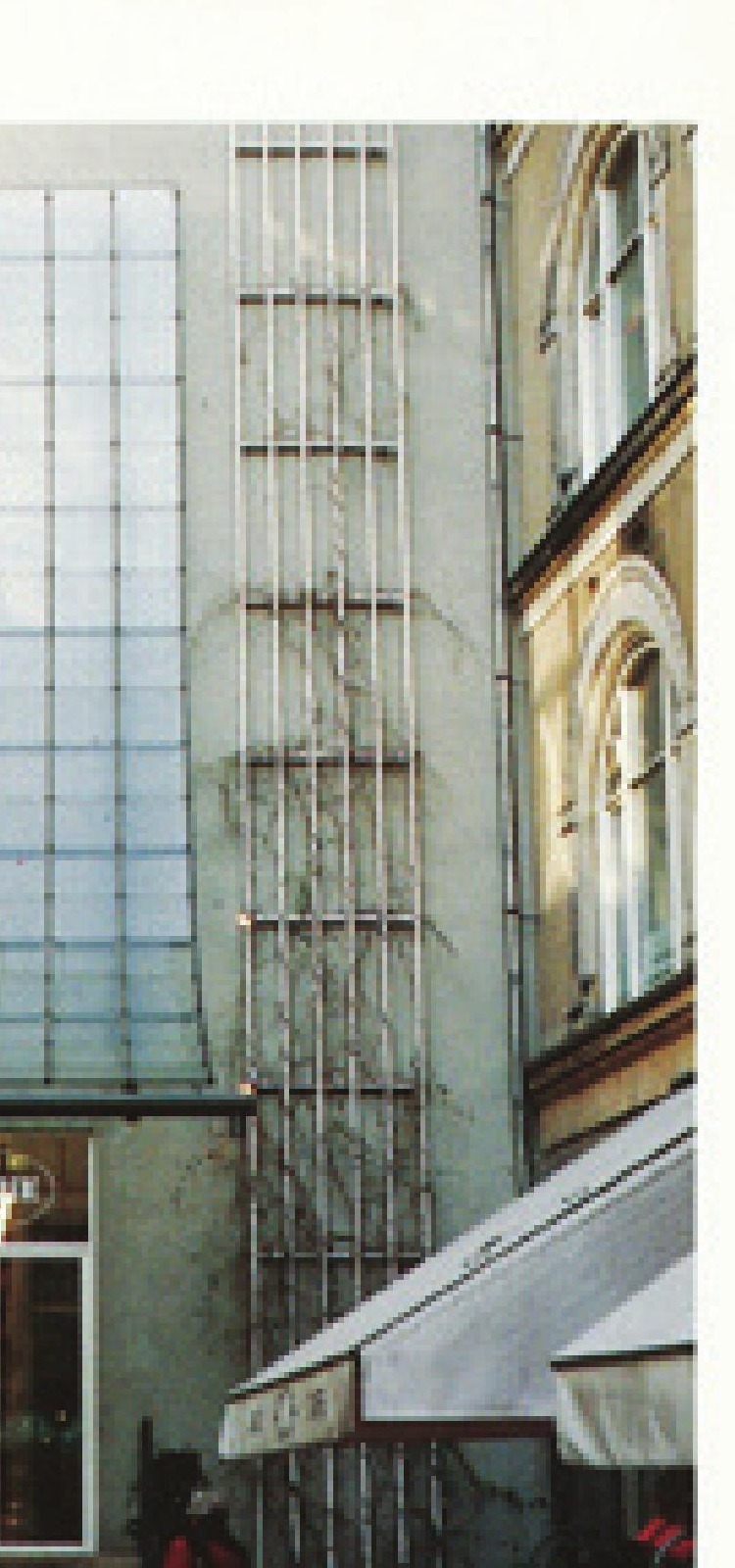 Pistolstræde Baldakin, 1987