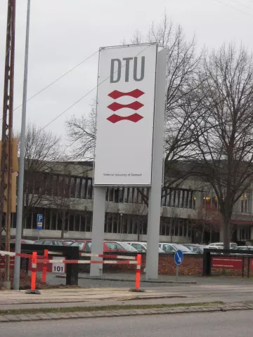 DTU - Skilt